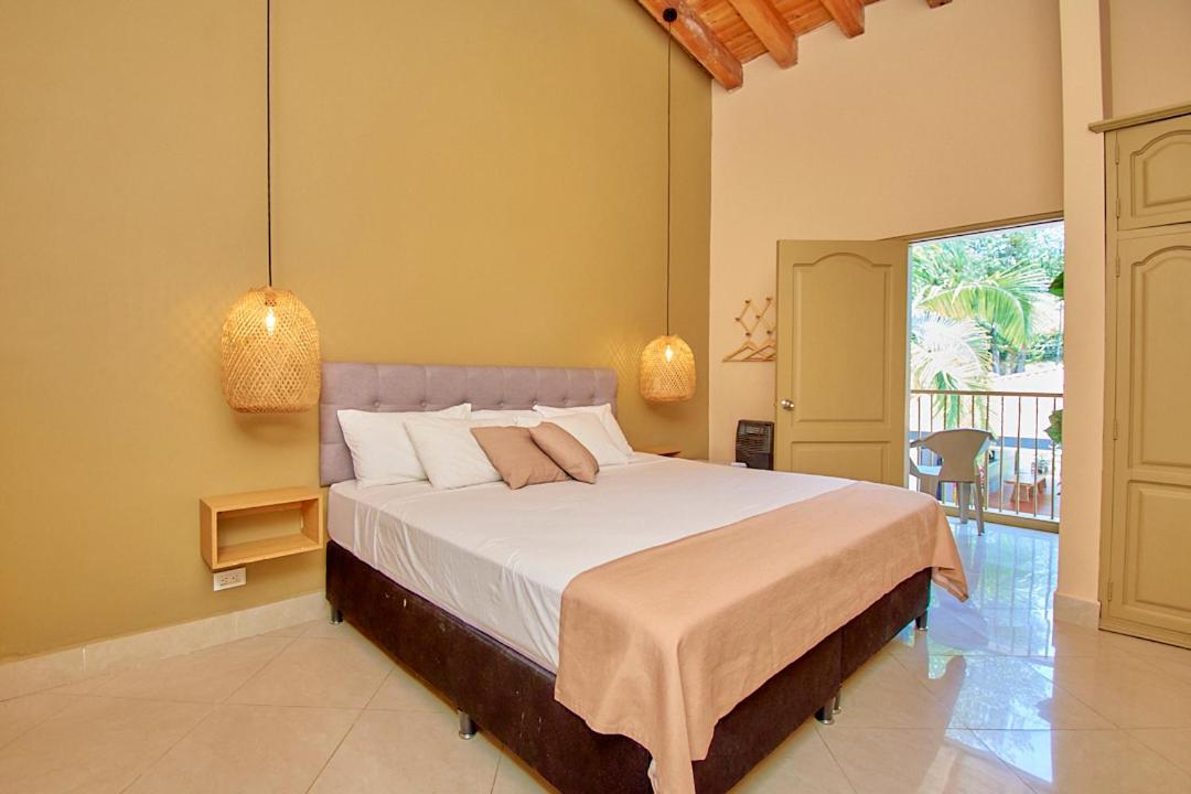 Guatapé Mansion By Bernalo Hotels מראה חיצוני תמונה