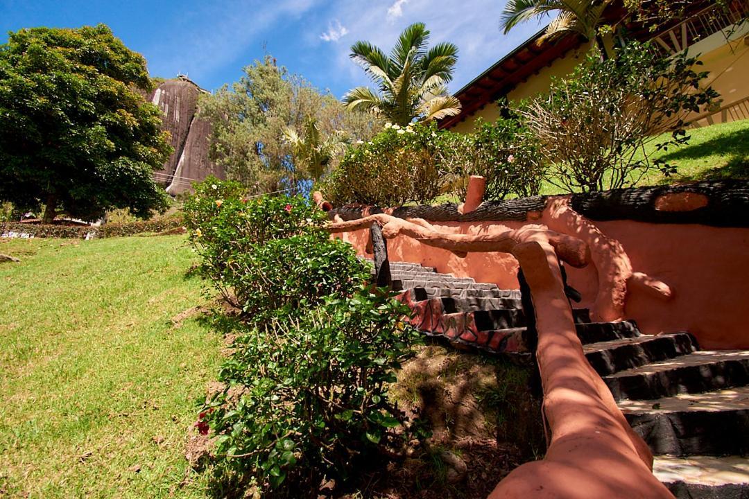 Guatapé Mansion By Bernalo Hotels מראה חיצוני תמונה