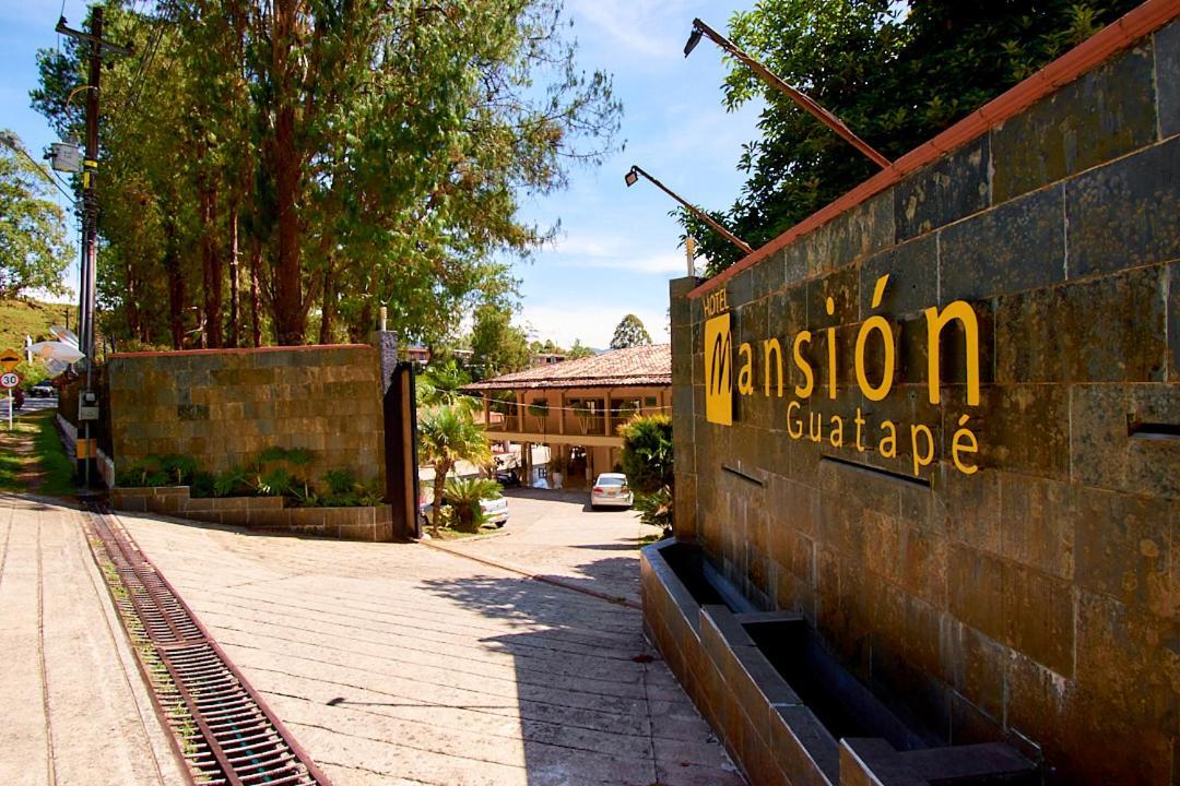 Guatapé Mansion By Bernalo Hotels מראה חיצוני תמונה