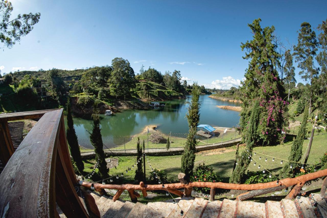 Guatapé Mansion By Bernalo Hotels מראה חיצוני תמונה