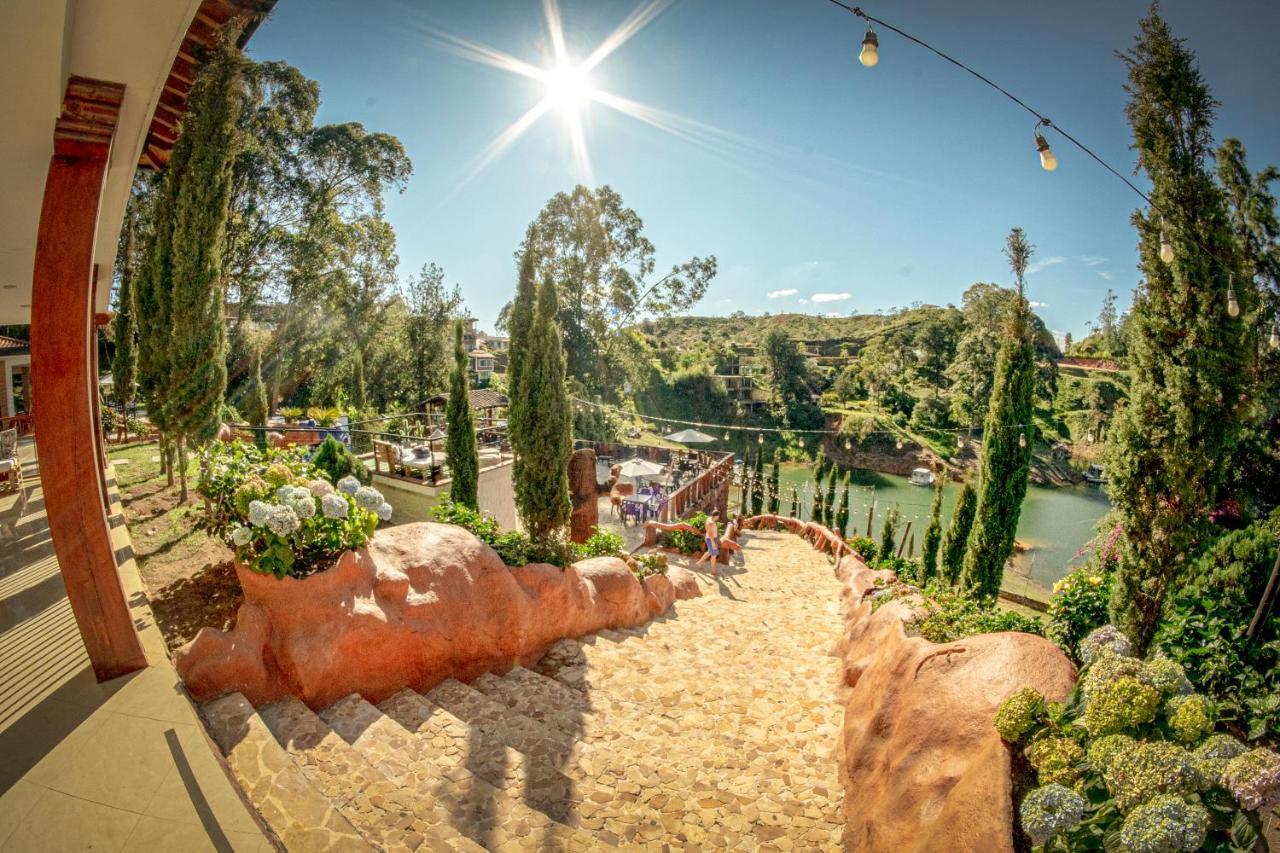 Guatapé Mansion By Bernalo Hotels מראה חיצוני תמונה