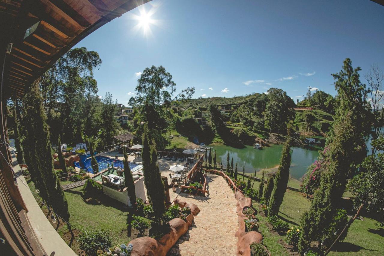 Guatapé Mansion By Bernalo Hotels מראה חיצוני תמונה