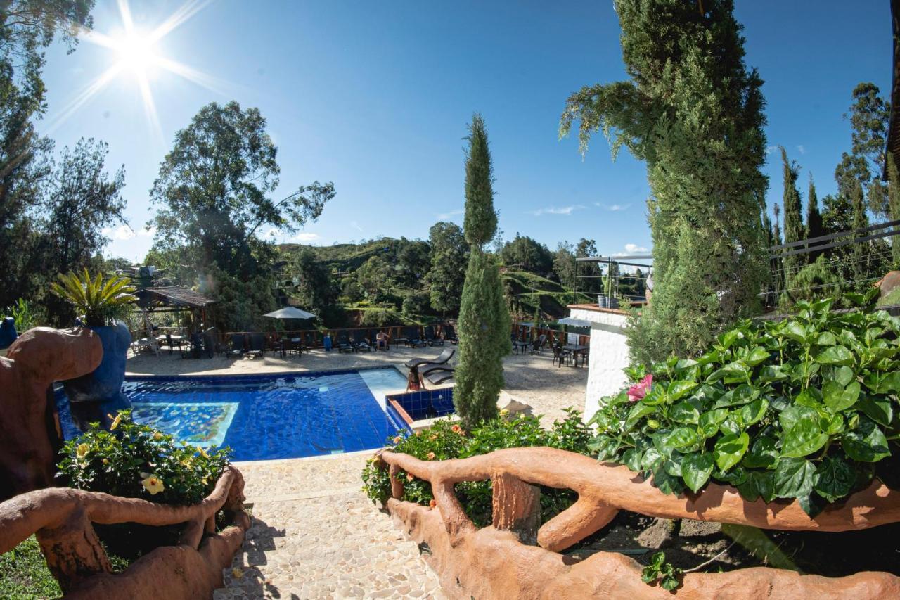 Guatapé Mansion By Bernalo Hotels מראה חיצוני תמונה